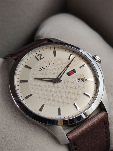 gucci 126.3 black and red strap date issue|Gucci wrist watch manual.